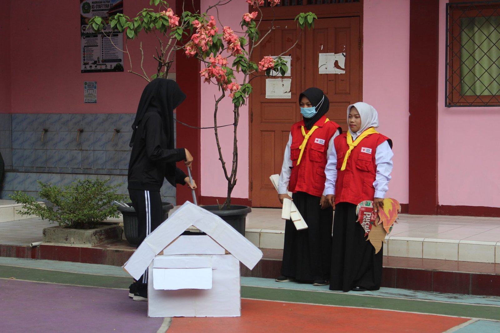 Foto Pengenalan Lingkungan Madrasah (MATAMUDA)